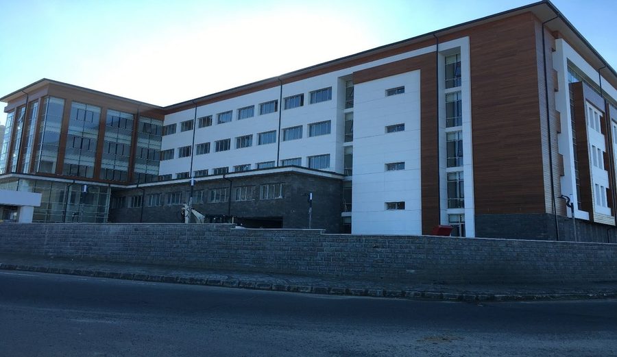 Şüşə fasad (vitraj) sistemləri — sistemin nümunə fotosu